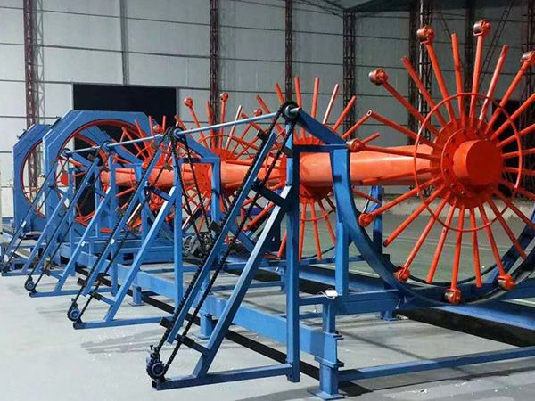 山東交建橋梁設(shè)備有限公司給大家介紹一下數(shù)控鋼筋彎箍機(jī)操作時(shí)需要注意的事項(xiàng)