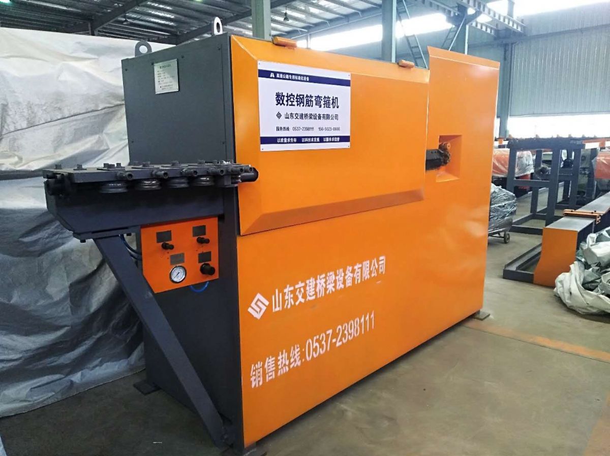 數控鋼筋彎箍機在建筑工程中的優勢源自數控鋼筋彎箍機自身的優勢